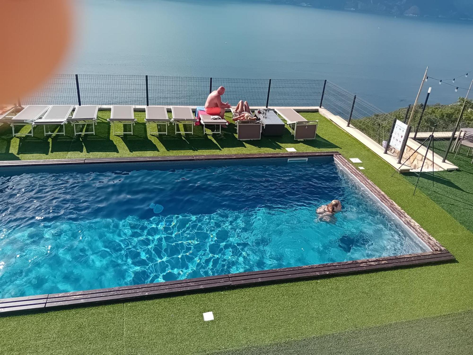 Отель Le Terrazze Sul Garda Relais Biaza Экстерьер фото