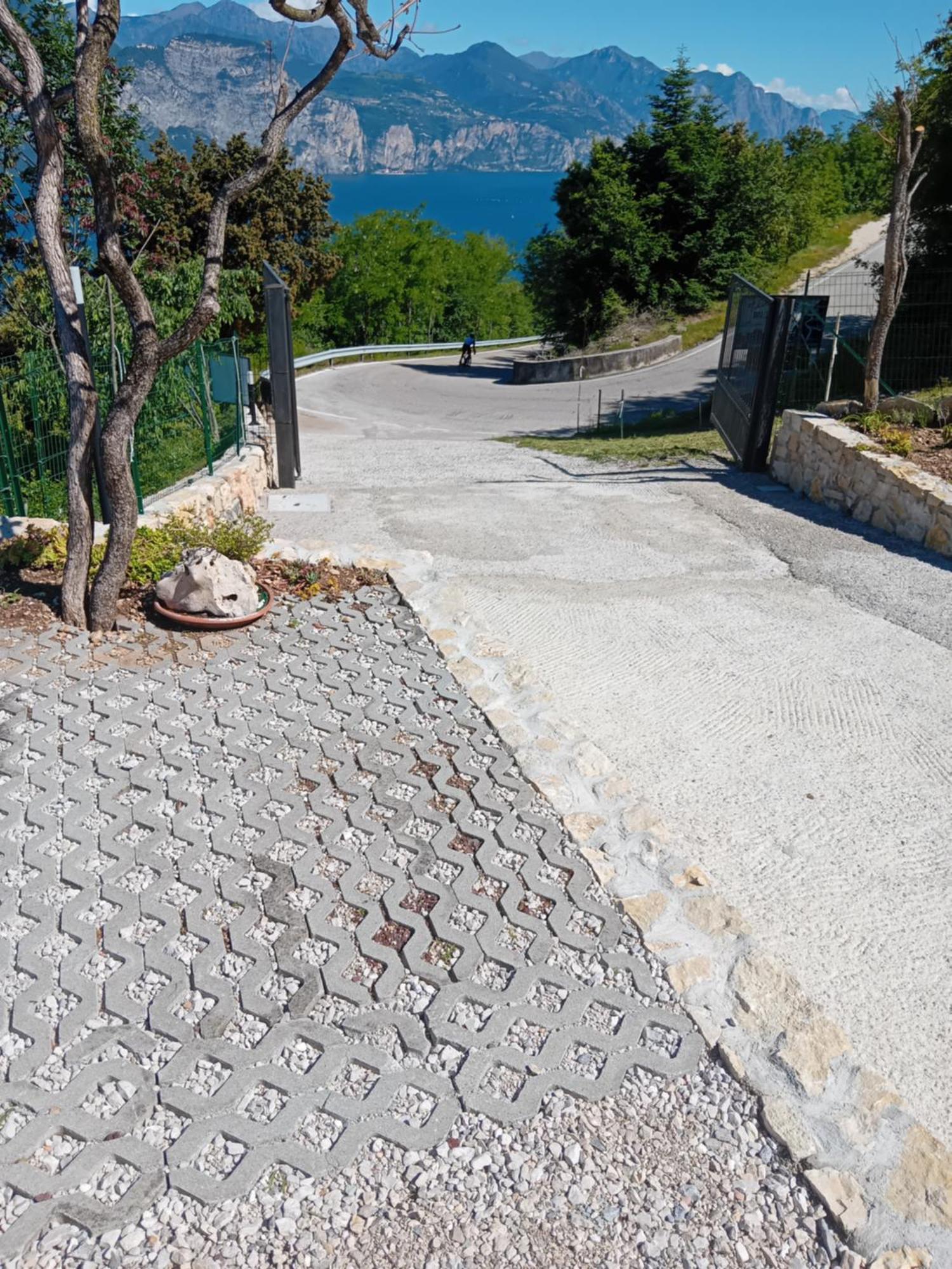 Отель Le Terrazze Sul Garda Relais Biaza Экстерьер фото