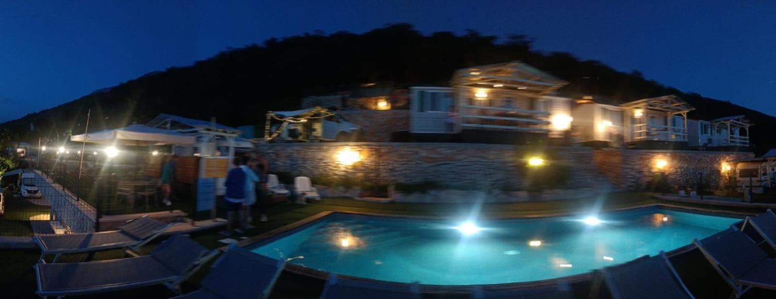 Отель Le Terrazze Sul Garda Relais Biaza Экстерьер фото